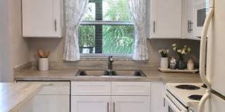 Siesta Lago - gated community- 1/1 unit on 2nd floor Gallery 14