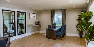 Crestwood Green Gallery 9