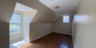 5BR/2.5 Bath in Prime 12 South | Park-Facing | Two Sunrooms | Walkable Luxury Living Gallery 50