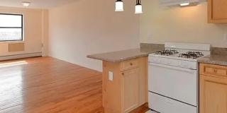 36 Hilton Ave Gallery 1