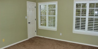 347 Stone Hill Dr #4 Gallery 11