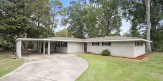 8709 Forest Hill Drive Gallery 1