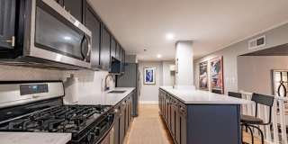 985 Ponce De Leon Avenue NE Gallery 14