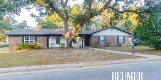 Charming Corner Haven 4BR/3BA Brick Home for Rent Gallery 1