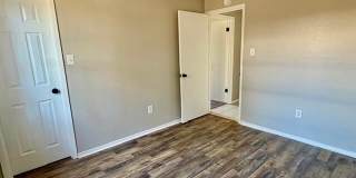 2513 Calle Hermosa Street Gallery 19