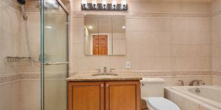 141 Great Neck Road Gallery 25