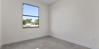 1134 Cumming Street E Gallery 21