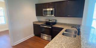 3 Bedroom 2 Bath home in LEXINGTON. Gallery 4