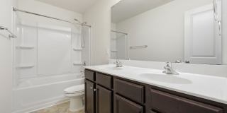 3 Bed 2.5 Bath With Fenced in Yard! Gallery 17