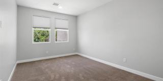 1214 W 5th Street Gallery 9