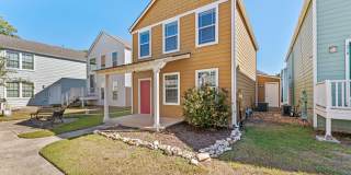 220 Trestle Tree Gallery 1