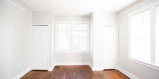 1626 Gum Street Gallery 18