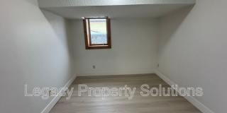 609 N 13th St Gallery 23