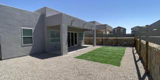 12360 DESERT WOLF Avenue Gallery 26