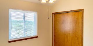 Fantastic 4 Bedroom Nestled in the heart of Old Farm! Gallery 25