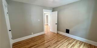 101 Lowell Avenue Gallery 12