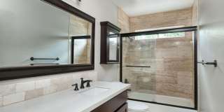 2412 Willow Way Gallery 21