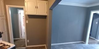 3 bedroom 1 bath bungalow now available! - $1100/mo Gallery 17
