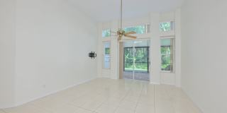 3/2 Beautiful Meadow Pointe Home Gallery 17