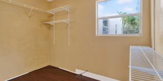 1005 Selkirk Street Gallery 9