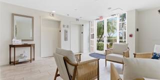 4750 Dolphin Cay Ln S Apt 408 Gallery 4