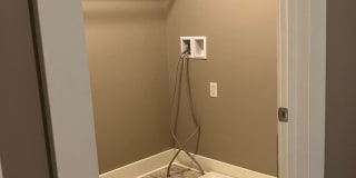 Beautiful 3 bedroom 2 1/2 bath home Gallery 11