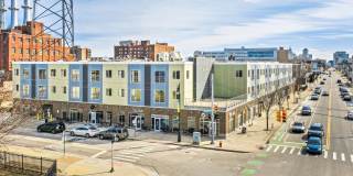 The Auburn Gallery 4