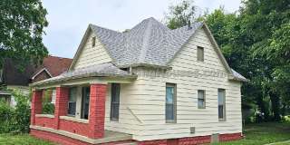 2336 Sycamore Street Gallery 2