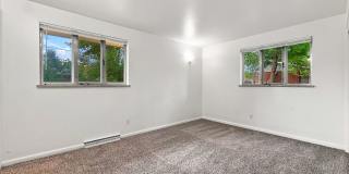 Large Arvada house with yard Gallery 12