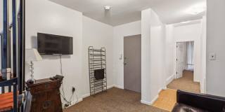 1808 W DIAMOND Street Gallery 6