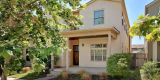 4106 Nitschke Street Gallery 1