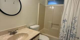 Chesapeake Bay Condo – One Block from the Beach! Gallery 13