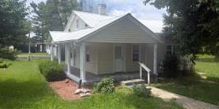 Charming 3-Bedroom Home in the Heart of Monterey with Large Yard & Garage Gallery 1