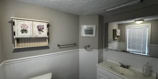 1712 Bay Avenue Gallery 8