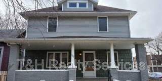 409 West Washington Street Gallery 1