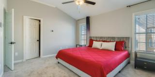 6414 Queens Court Trace Gallery 12