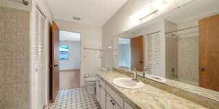 515 ROUSSEAU Drive Gallery 21