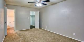 The Carriages Gallery 10