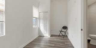 2550 KENSINGTON Avenue Gallery 15