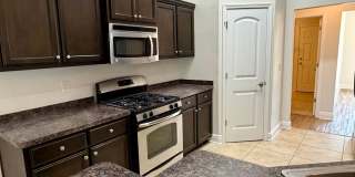 Spacious 4-Bedroom Home - Great Location Gallery 6