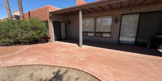 Spacious 2bd/2bath + Den home in gorgeous community (there's a lake!) Gallery 37