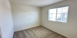 2750 Frosted Teal Avenue Gallery 31