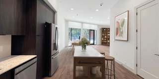 Pearl Springdale Gallery 19