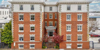 Amazing Garden-Style Condo Available 08-11-26! Vintage Building - All Appliances Convey! Gallery 1