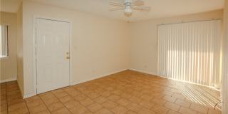 2835 Winkler Avenue Gallery 4