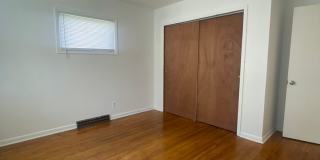 2 bedroom 1 bath duplex Gallery 5