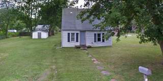 2001 E Depauw - Cozy Home with a Lot of Land! Gallery 1