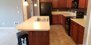 Two Bedroom Condo In Cordata Neighborhood Gallery 3