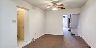 Three Bed Point Breeze Townhome Gallery 12