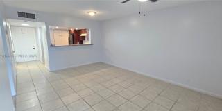 5335 NW 10th Ct Gallery 7